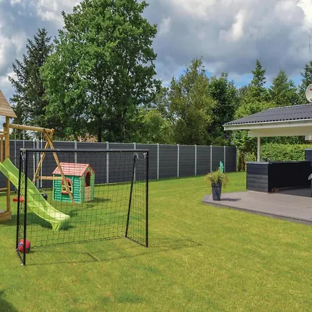 Nice Home In Hadsund With Wifi Hadsund